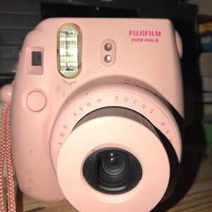 FijiFilm Instax Mini 8 Instant Camera